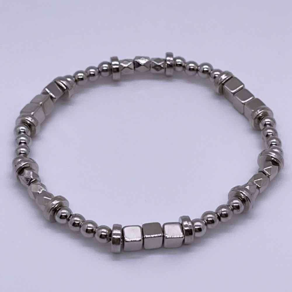 NWT Wool + Pepper Co. Silver Beaded Bracelet